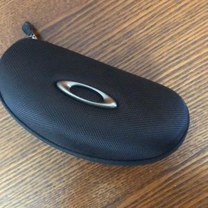 Brand new Oakley flak jacket case
